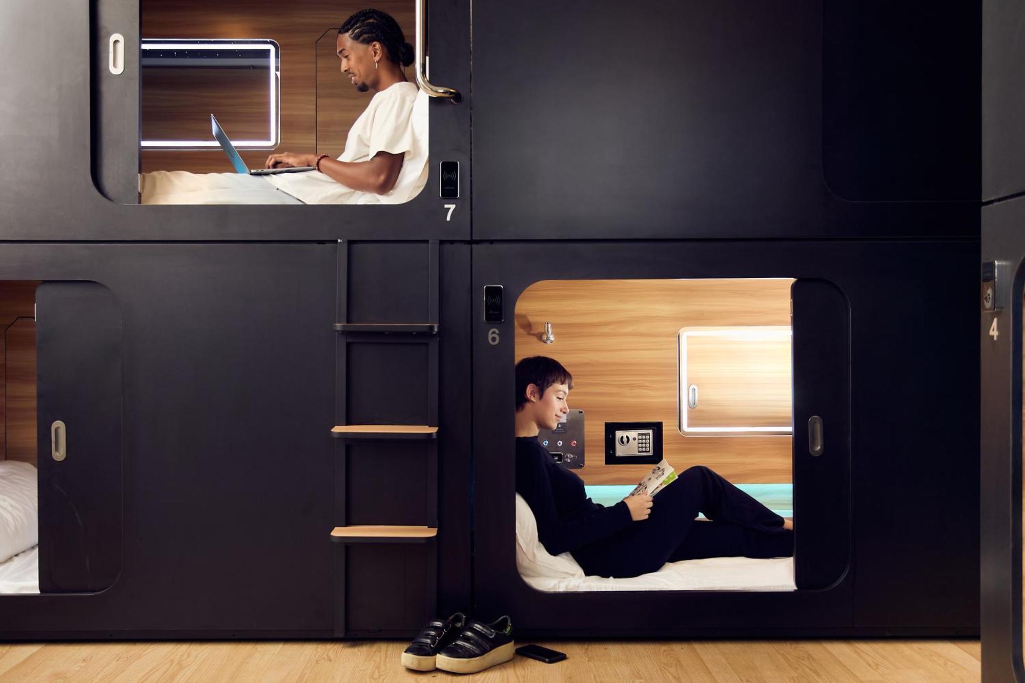 Pod Hotel Montréal Esterno foto